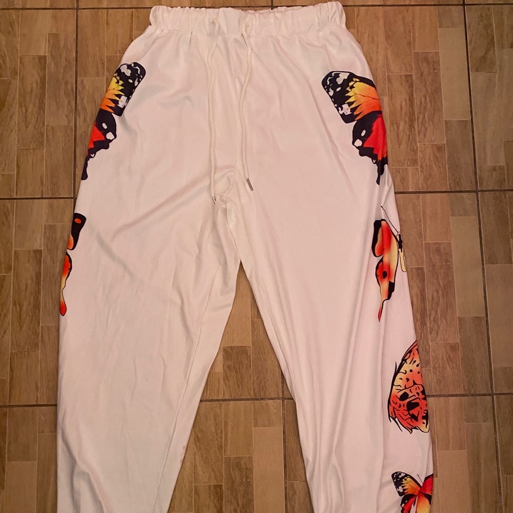 Cute White Butterfly Sweatpants